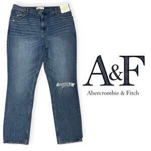 ABERCROMBIE & FITCH 
Ultra High Rise 90s Slim Straight Jean Size 34/18R